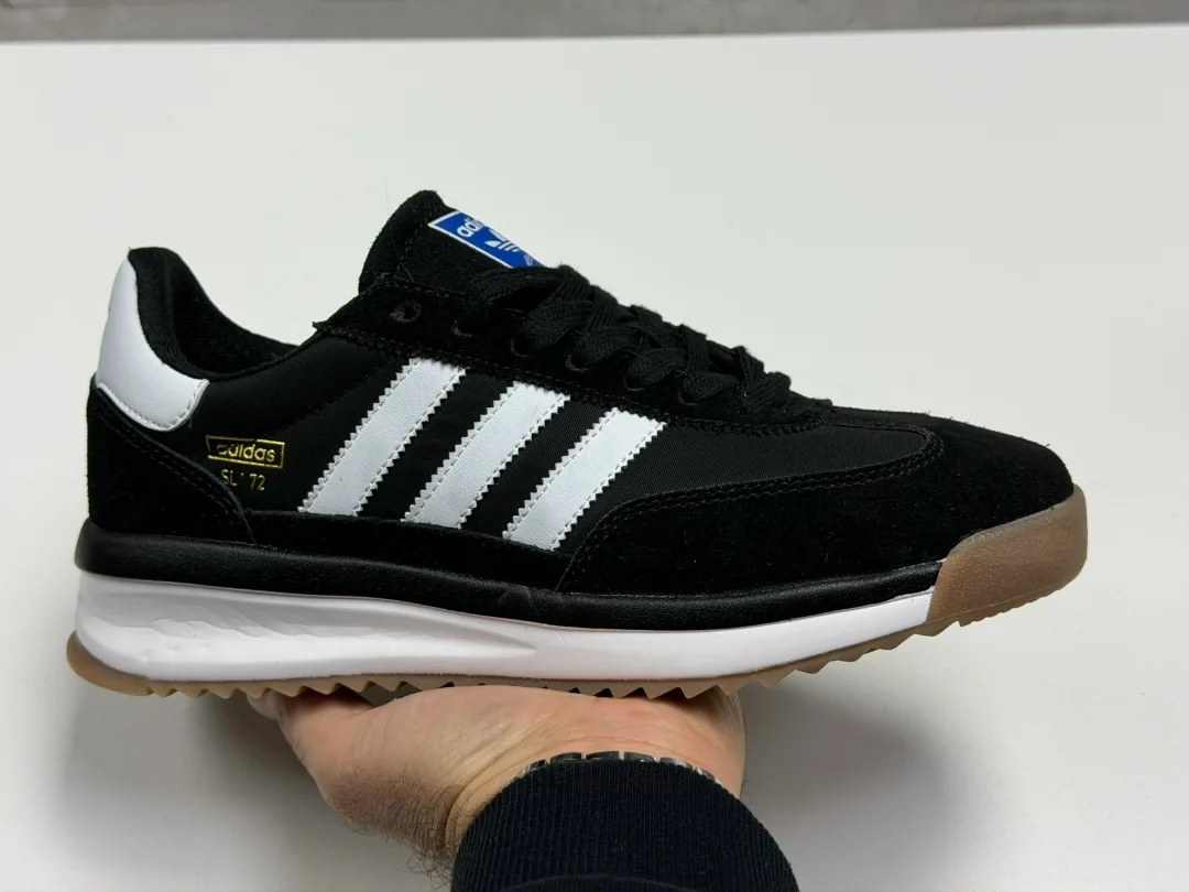 Adidas кроссовки — фото 7