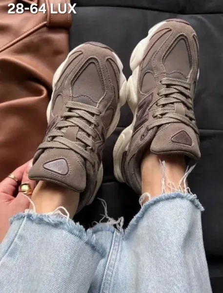 Кроссовки Женские NEW Balance — фото 1