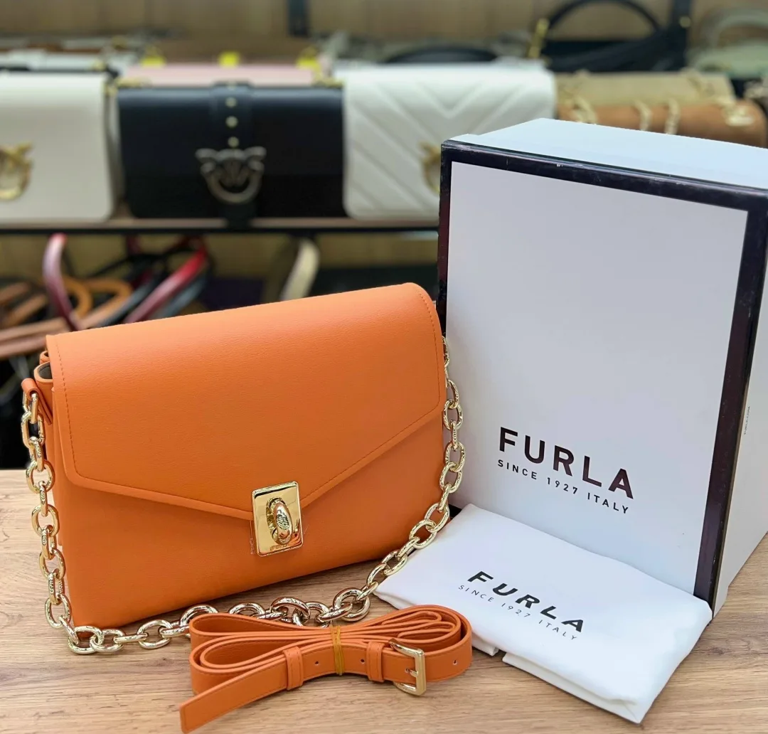 FURLA сумка из натуральной кожи — фото 1