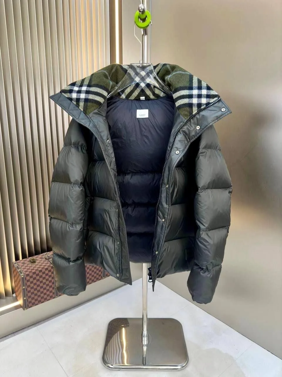 Burberry мужской пуховик — фото 7