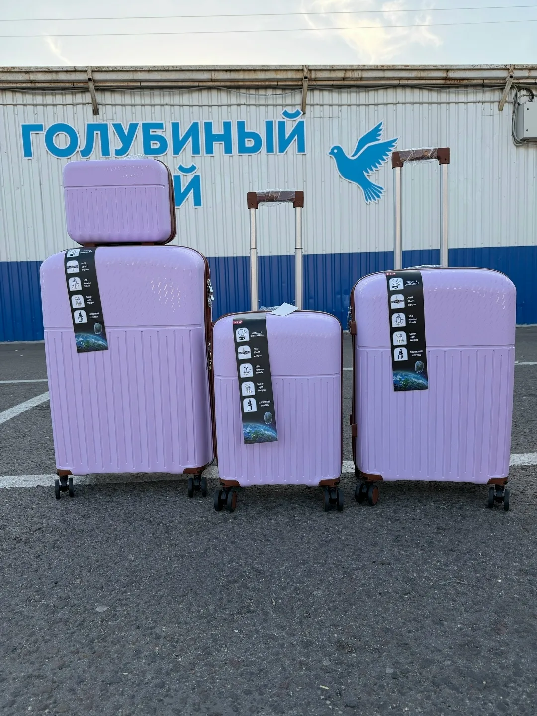 Противоударный чемодан из 100 полипропилена с двойными съемными колёсами, водонепроницаемой — фото 2