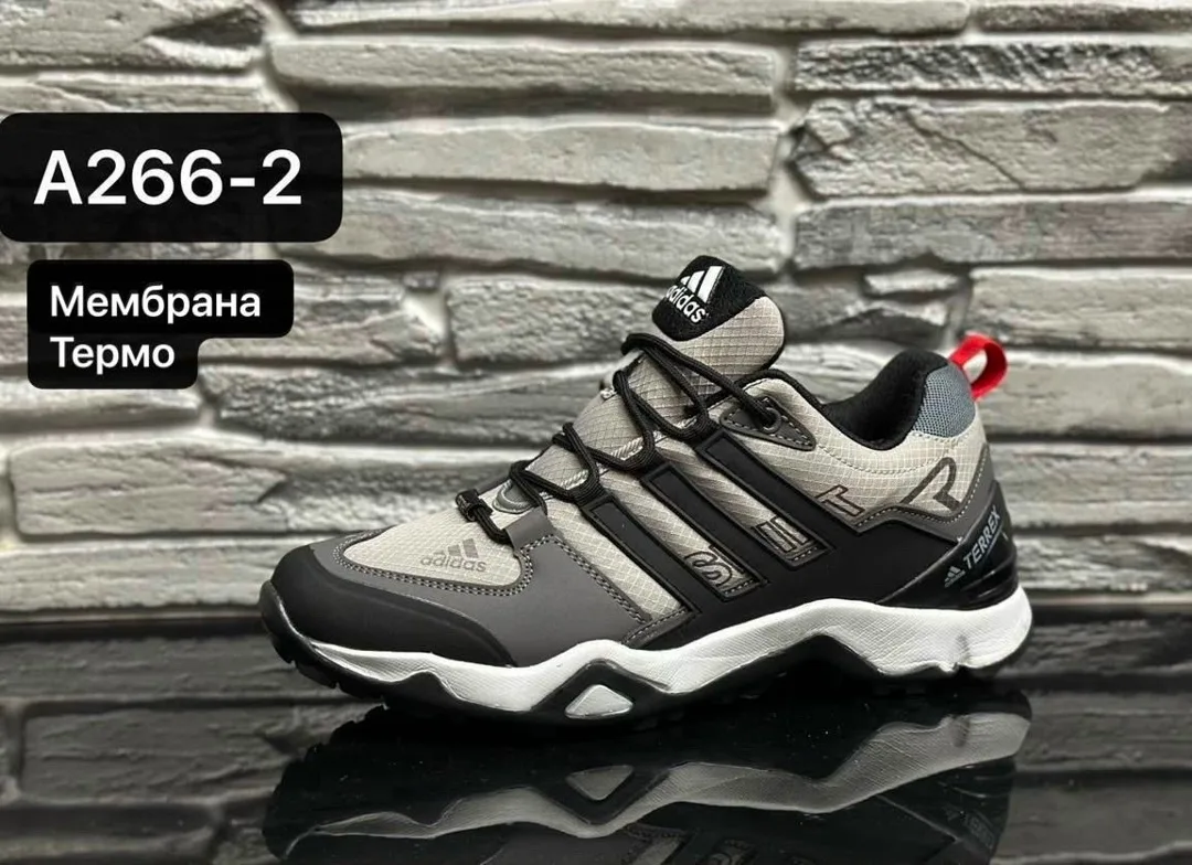 Adidas TERREX кроссовки — фото 1