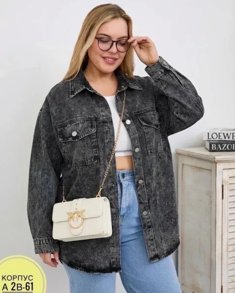 Рубашка из высококачественного джинса варёнка с оверсайз-силуэтом и широкими рукавами — фото 6