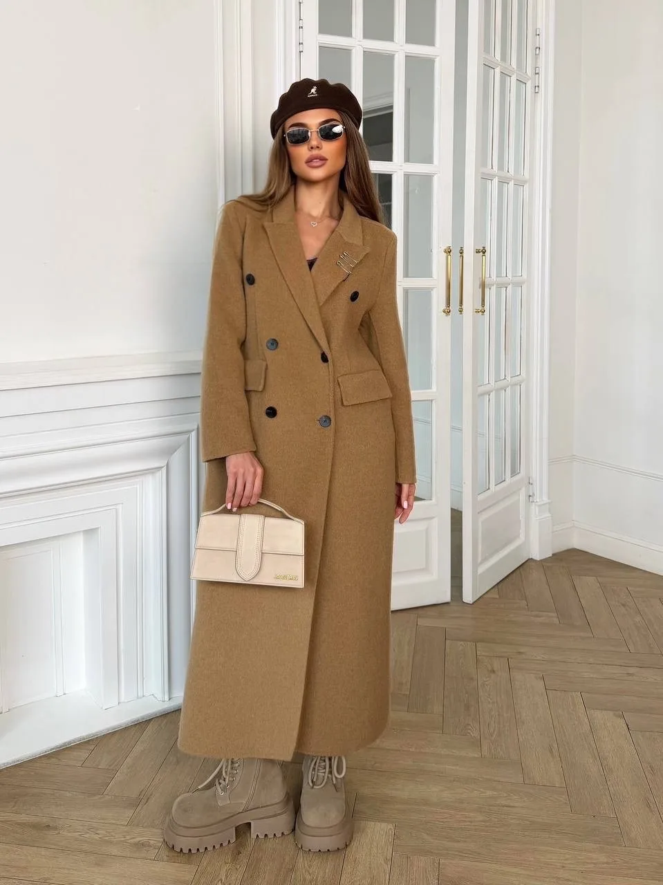 Пальто Balenciaga из кашемира и шерсти Чёрный — фото 1