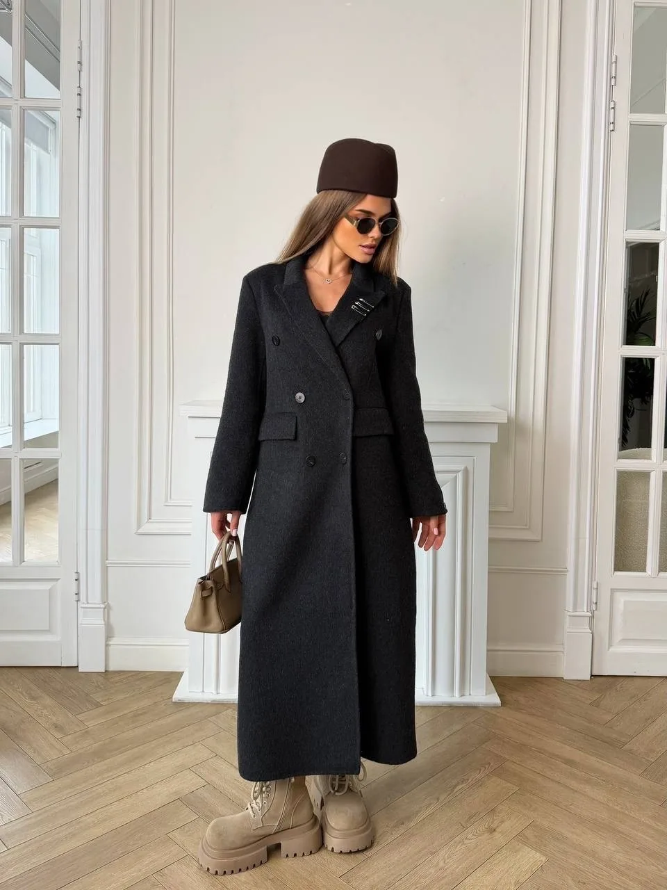 Пальто Balenciaga из кашемира и шерсти Чёрный — фото 1