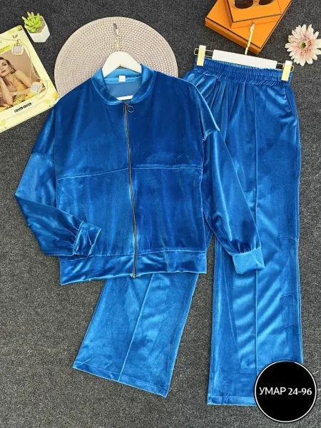 Снова на продажа прогулочный Костюм — фото 8