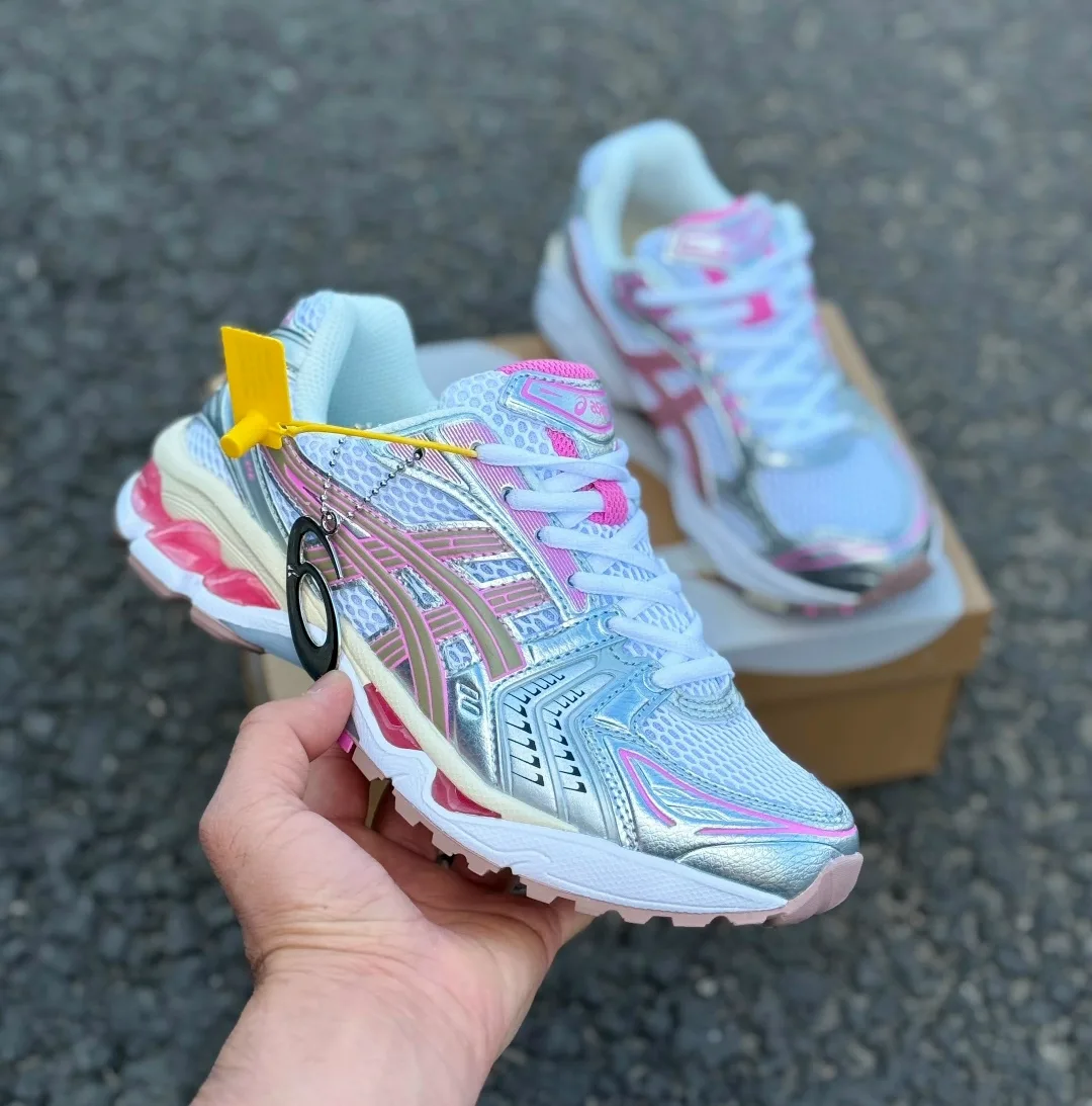 Кроссовки ASICS 2026 — фото 1