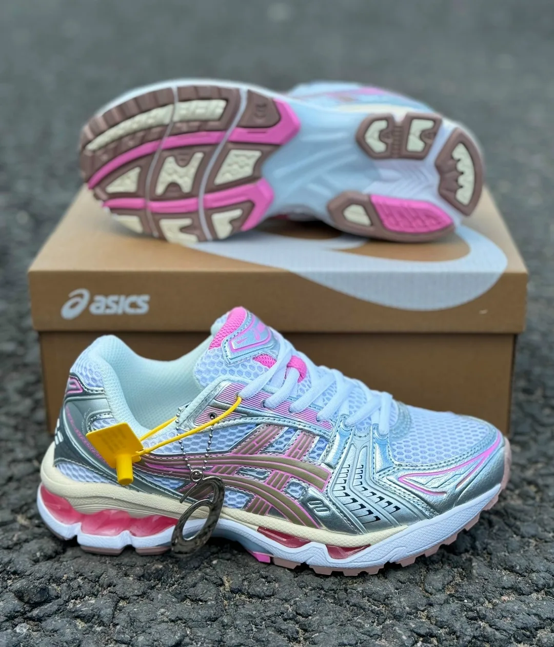 Кроссовки ASICS 2026 — фото 3
