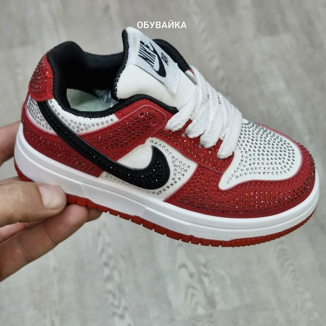 Кеды в коробке — фото 2