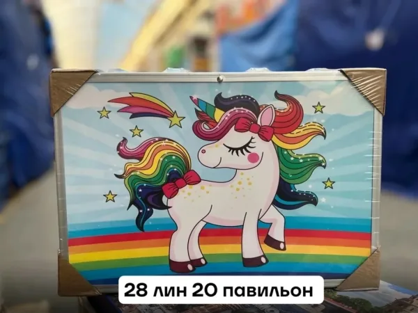 Набор для детского творчества кейс с замочками, с ручкой и элементами металла 145 предметов цветные карандаши, фломастер — фото 2