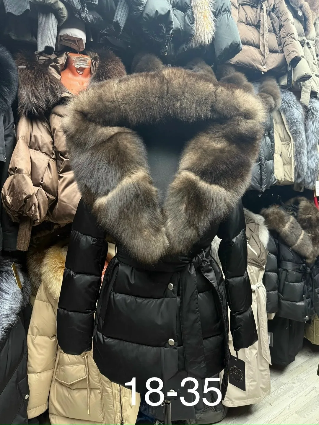 Куртка женская с натуральным мехом песца — фото 1
