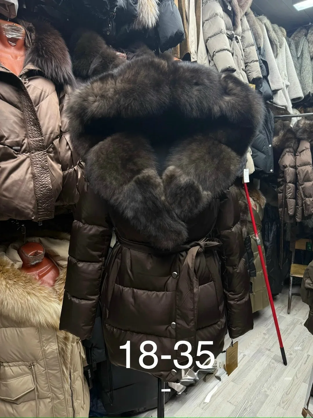 Куртка женская с натуральным мехом песца — фото 2