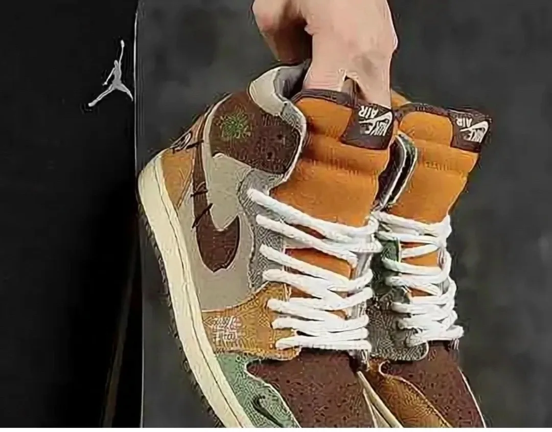 Кроссовки Air Jordan 1 low Voodoo — фото 11
