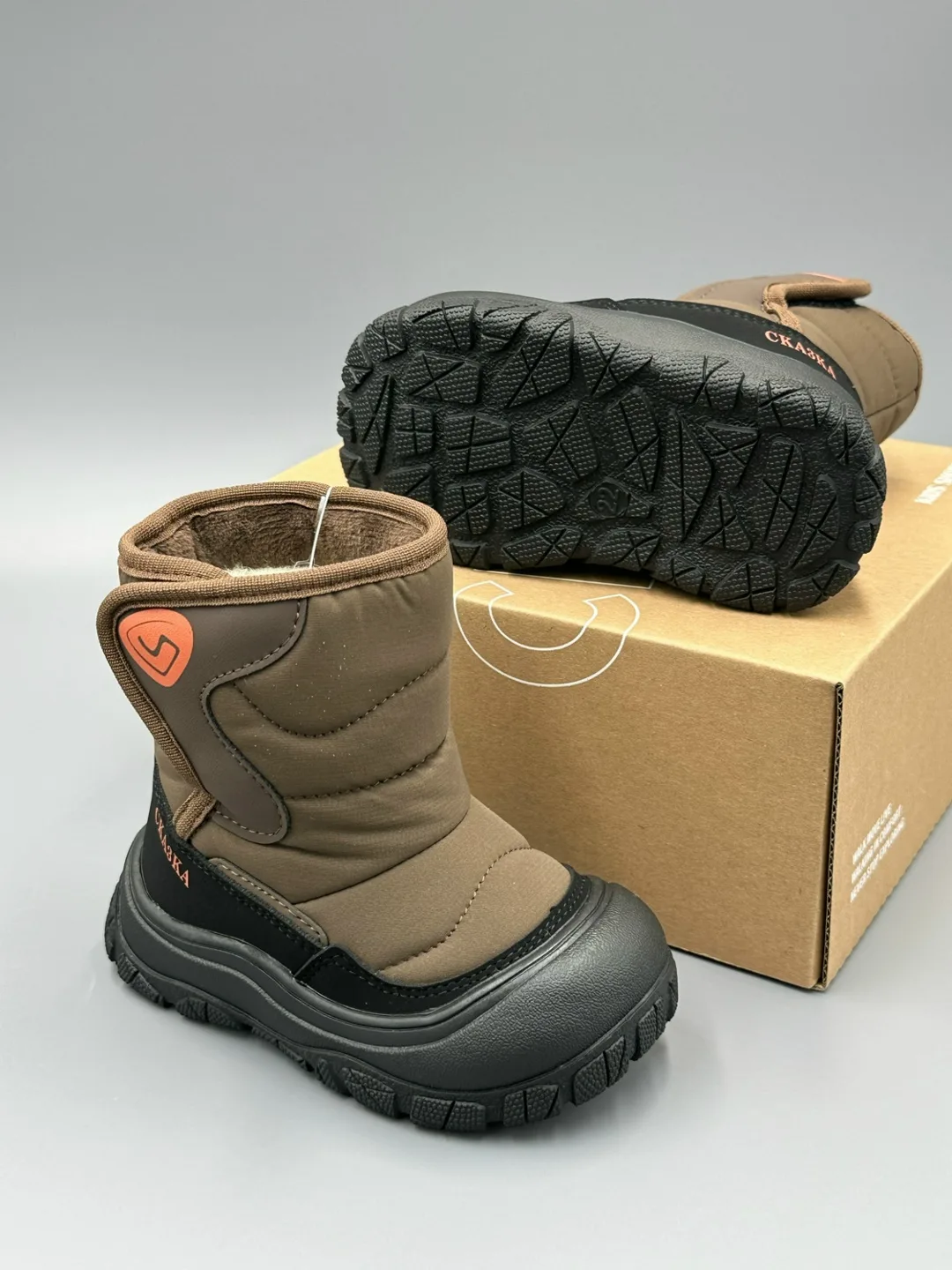 Утеплённые дутики для зимы с внутренним мехом и подкладкой из байки — фото 4