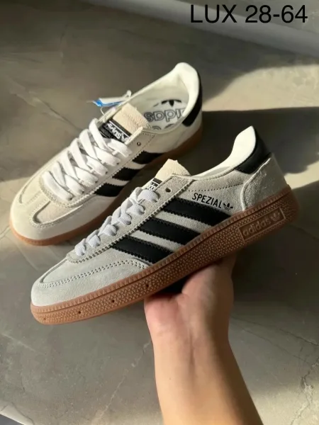 Классические кеды Adidas Samba из натуральной замши и кожи — фото 32