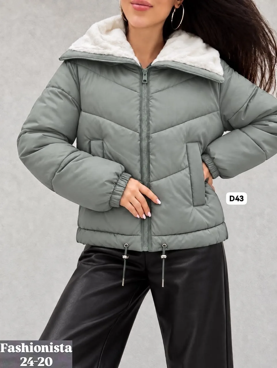 Куртка с эффектной белой меховой отделкой — фото 2