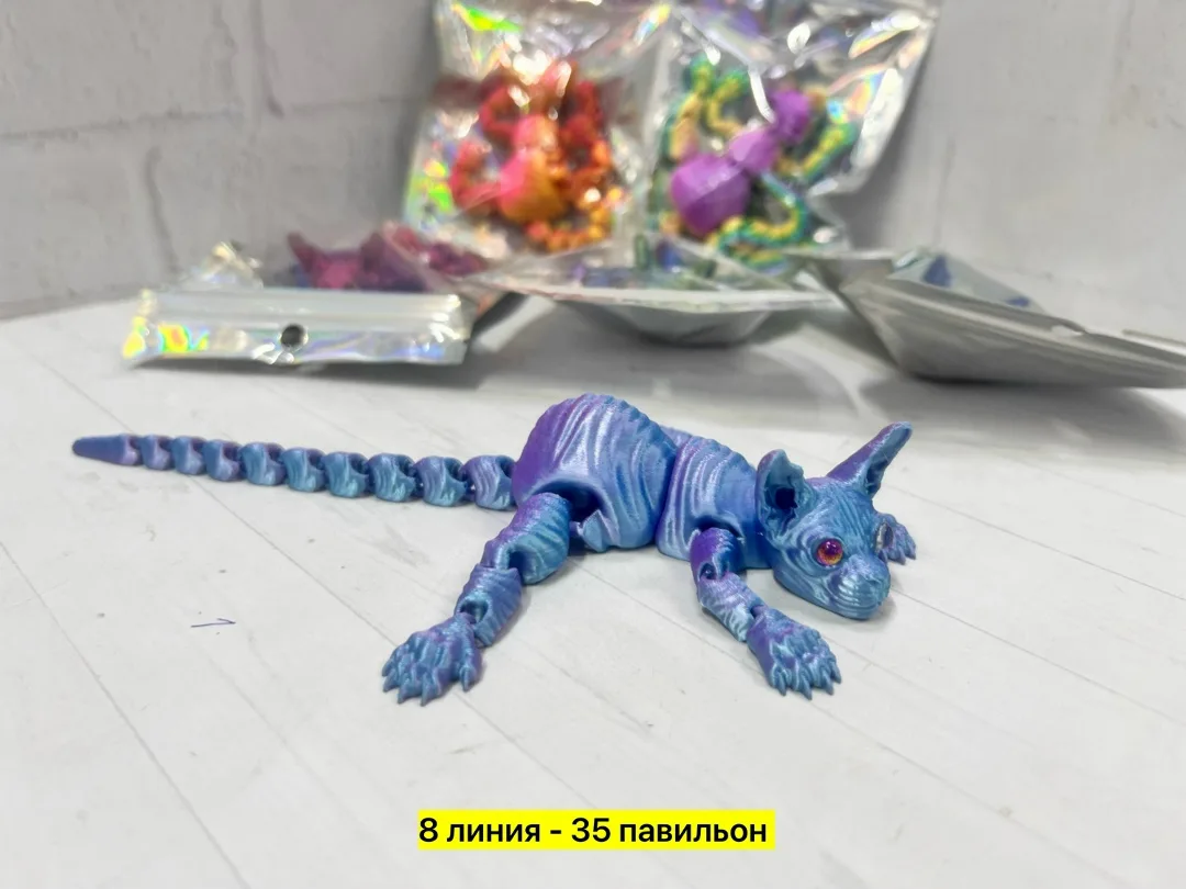 Игрушка в виде 3D-кошки сфинкс из пластика — фото 6