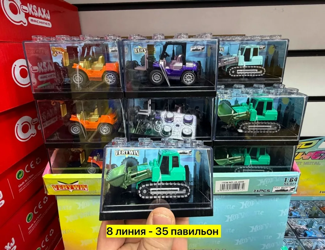 Набор металлических машинок в кейсе, подходит для мужчин и женщин — фото 8