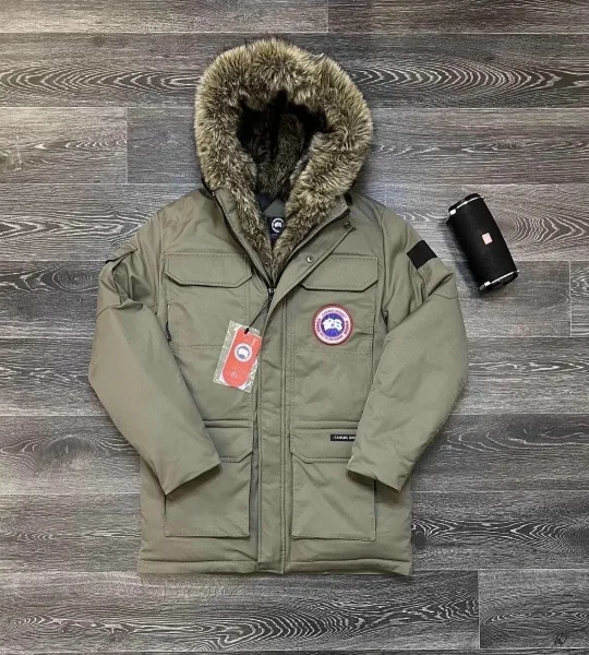 Куртки зимние Canada Goose — фото 4