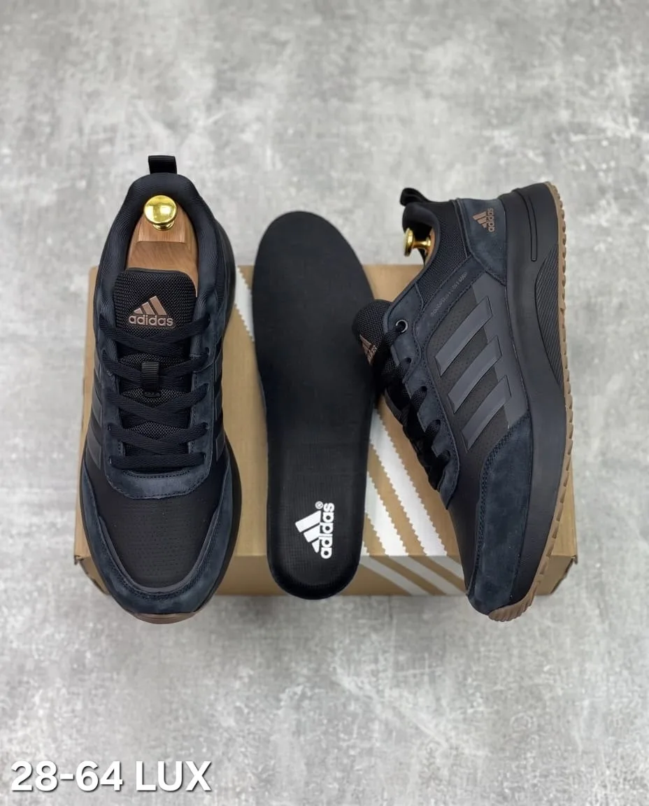 Кроссовки мужские Adidas из натуральной замши — фото 2