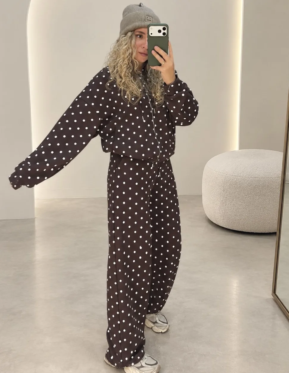 Костюм Горох в актуальной эстетике minimal cozy Коричневый — фото 7