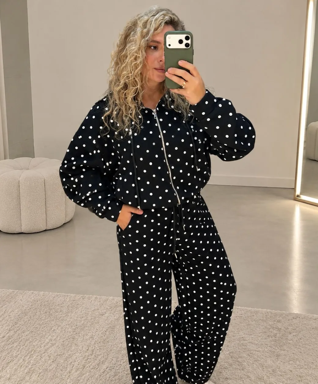 Костюм Горох в актуальной эстетике minimal cozy Коричневый — фото 9