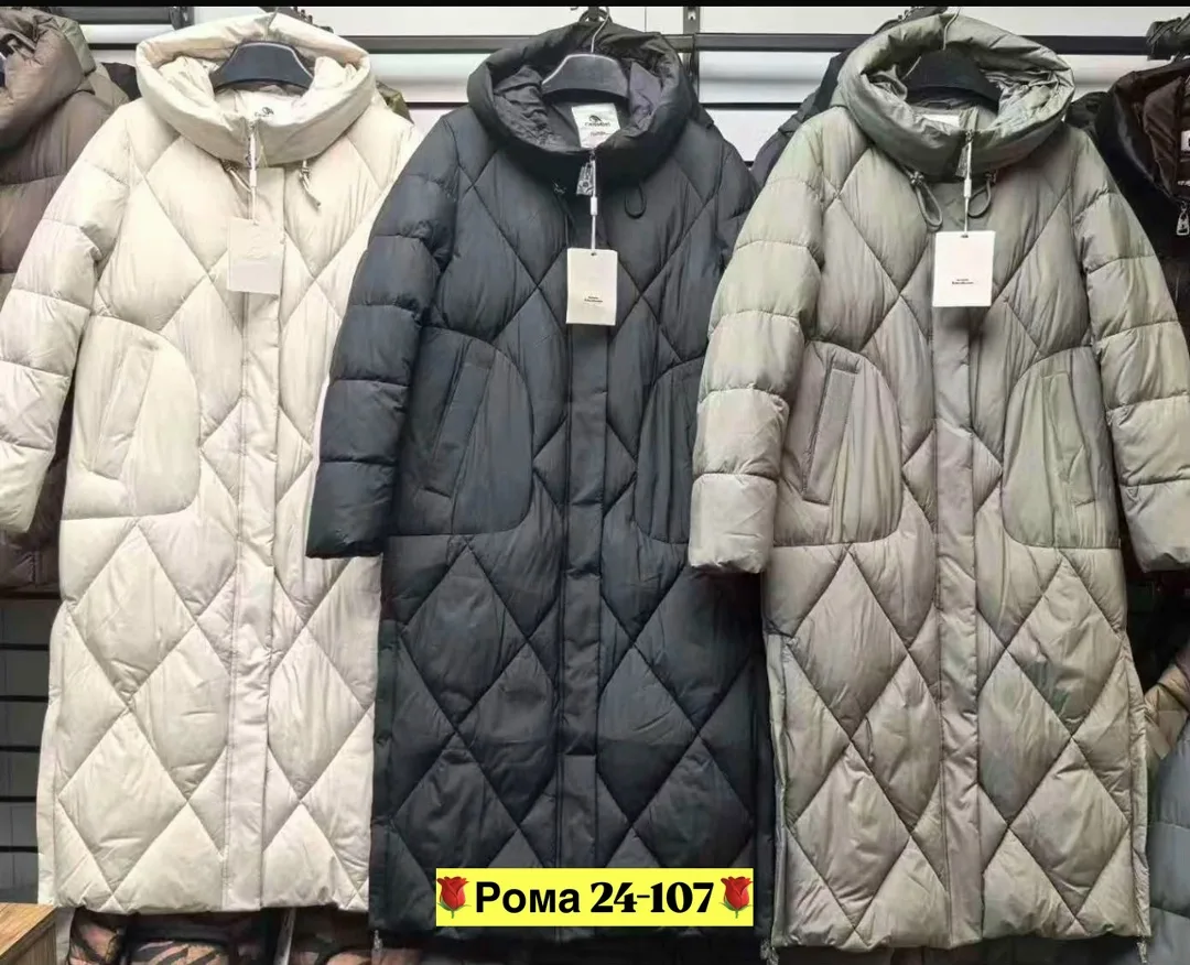 Удлинённый зимний пуховик с плотным синтепоновым наполнителем — фото 4