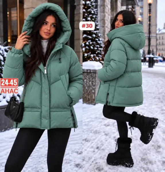 Тёплая и стильная куртка с объёмным капюшоном Разноцветный — фото 3
