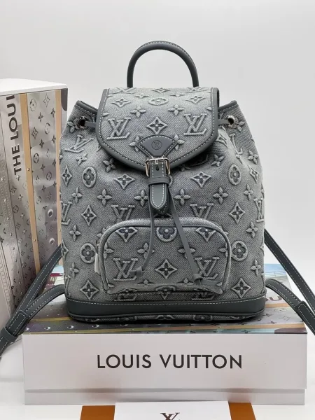 Рюкзак Louis Vuitton — фото 3