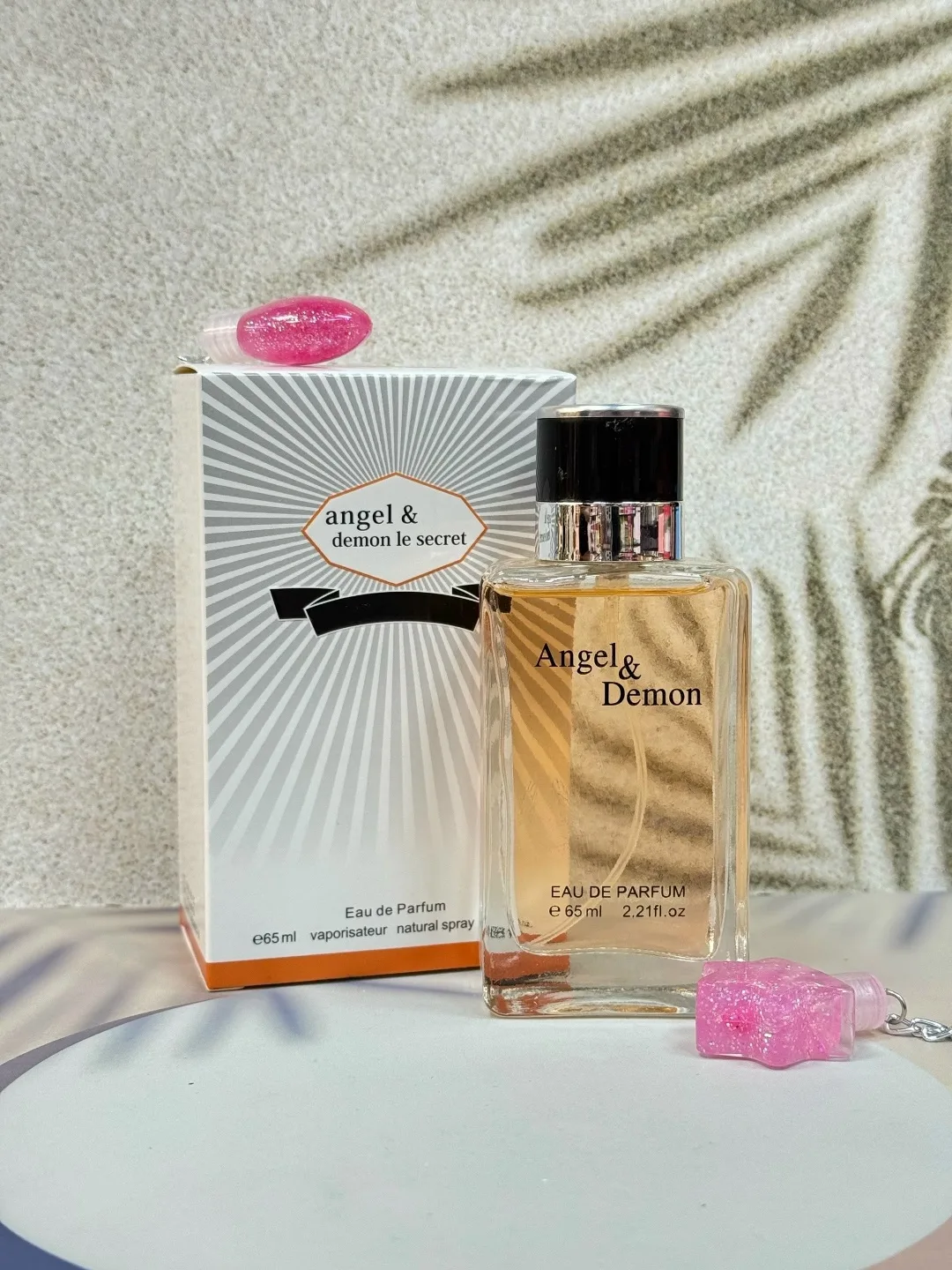Клатч Eau De Parfum Мы находимся ТК Садавод — фото 1