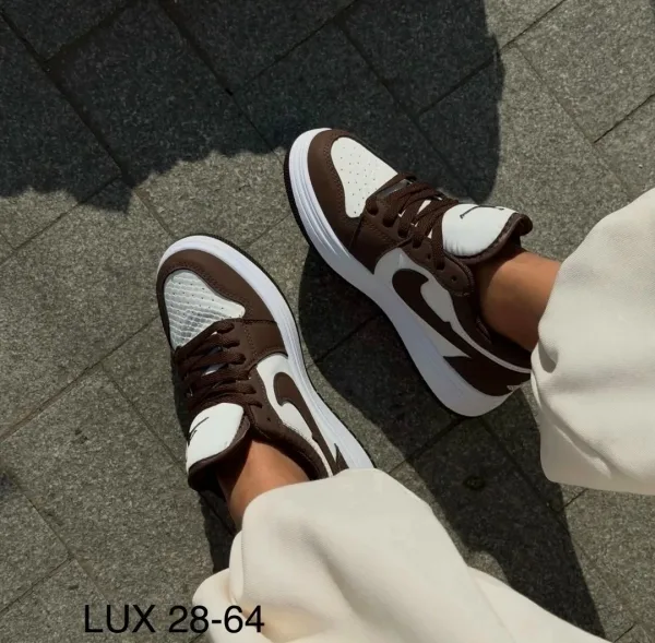 Nike Air Jordan Женская кроссовки — фото 13