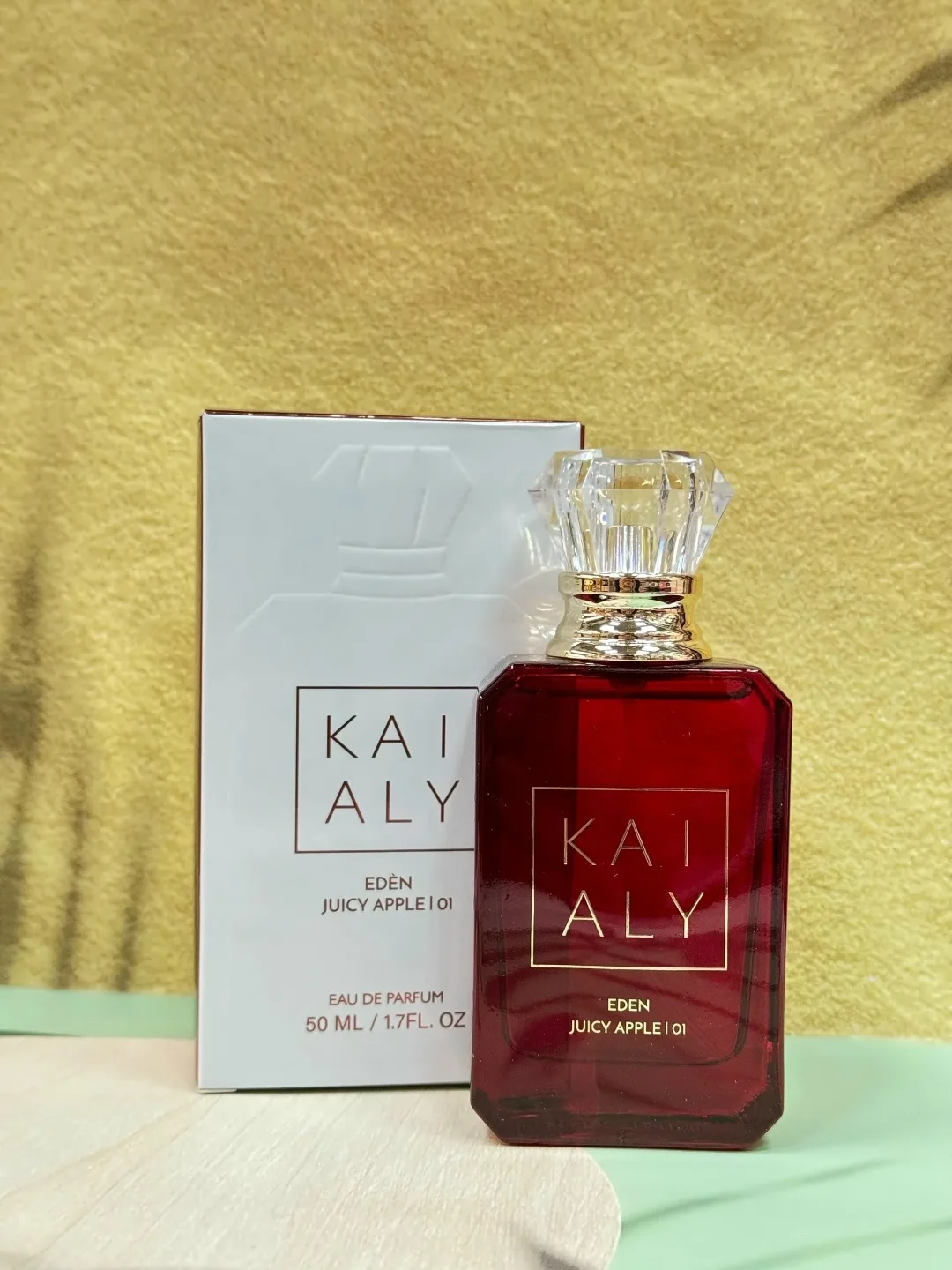 Блузка Kayali Eden Juicy Apple — фото 1