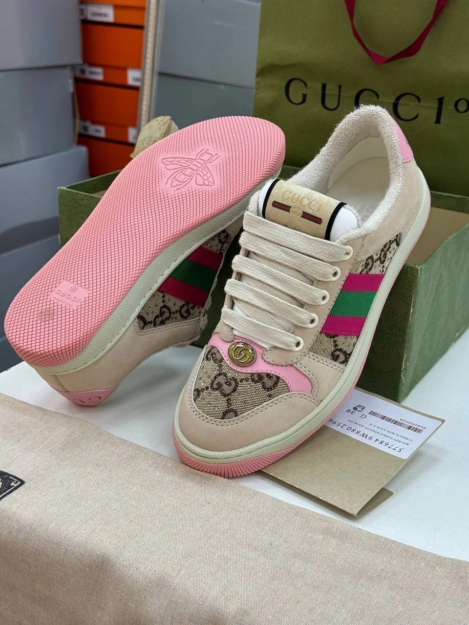 Кроссовки Gucci розово-молочные с кристаллами — фото 11