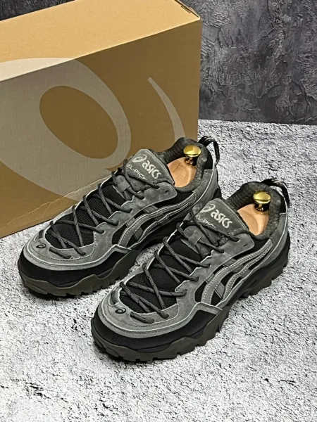 Кроссовки ASICS GEL Gor-Tex 27 зима с полностью прошитой подошвой — фото 15