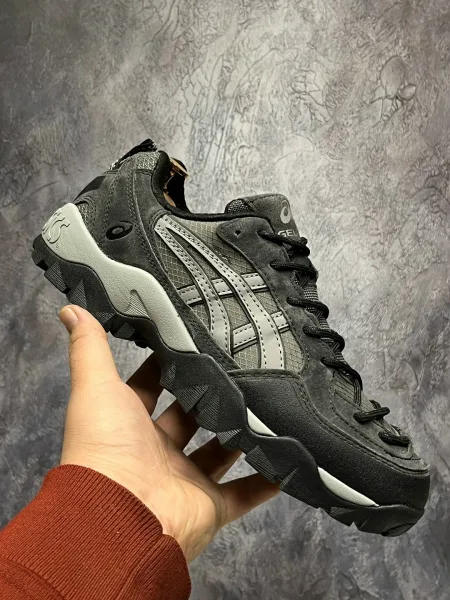 Кроссовки ASICS GEL Gor-Tex 27 зима с полностью прошитой подошвой — фото 8