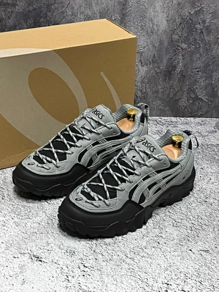 Кроссовки ASICS GEL Gor-Tex 27 зима с полностью прошитой подошвой — фото 5