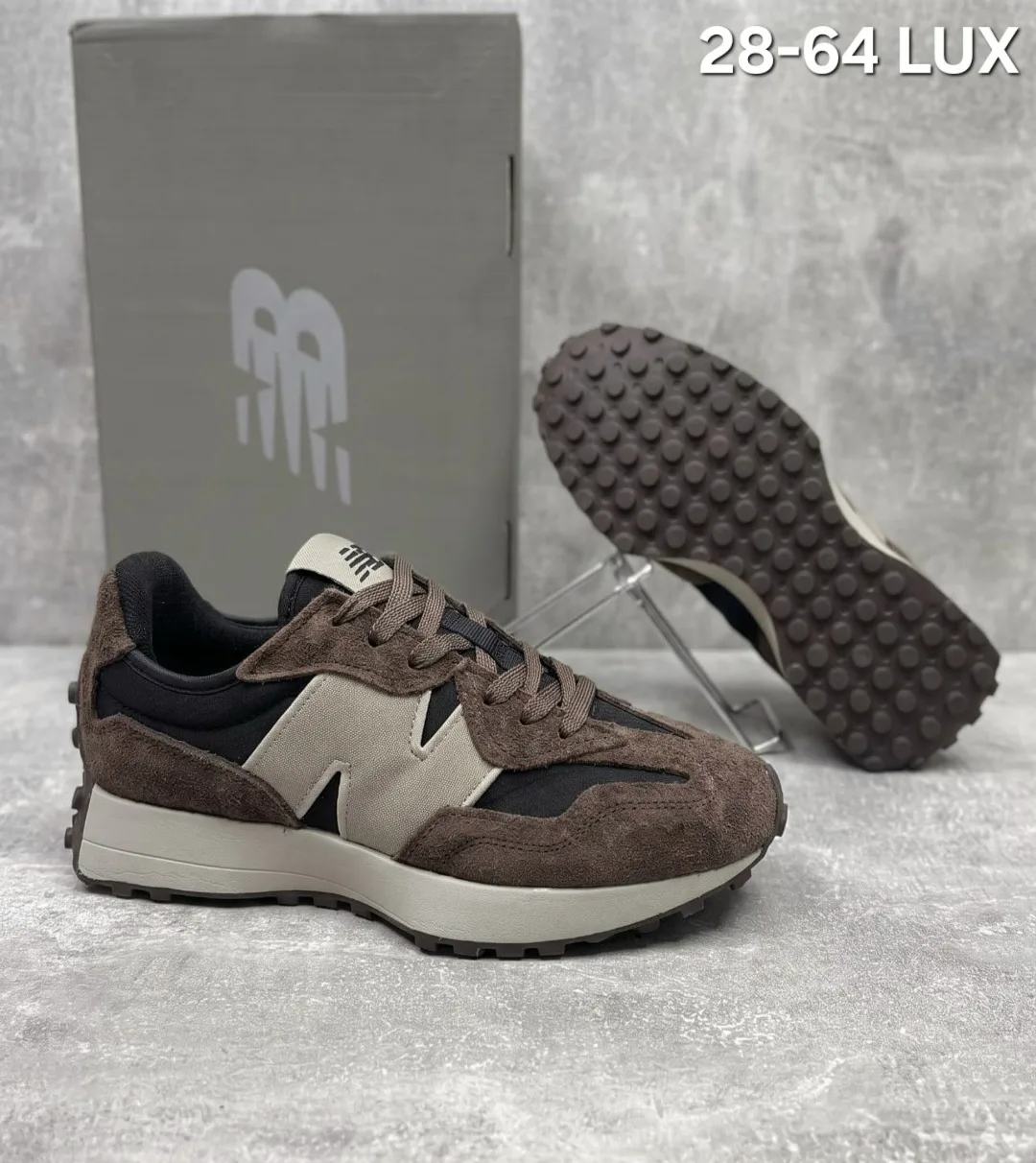 Кроссовки мужские New Balance из натуральной замши — фото 1