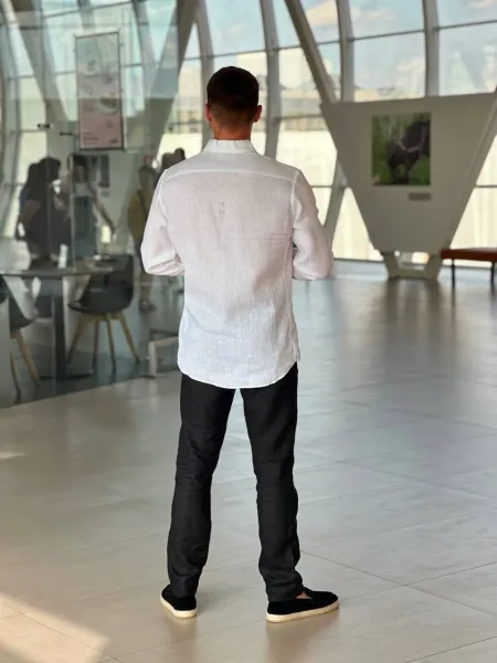Loro Piana белая рубашка из натурального льна — фото 14
