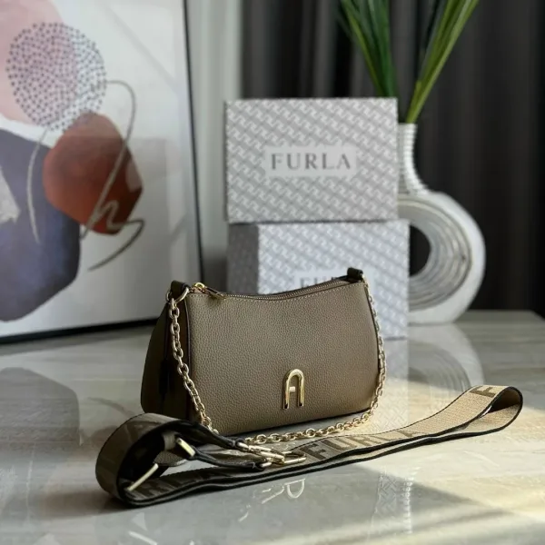 FURLA сумка из натуральной кожи — фото 3