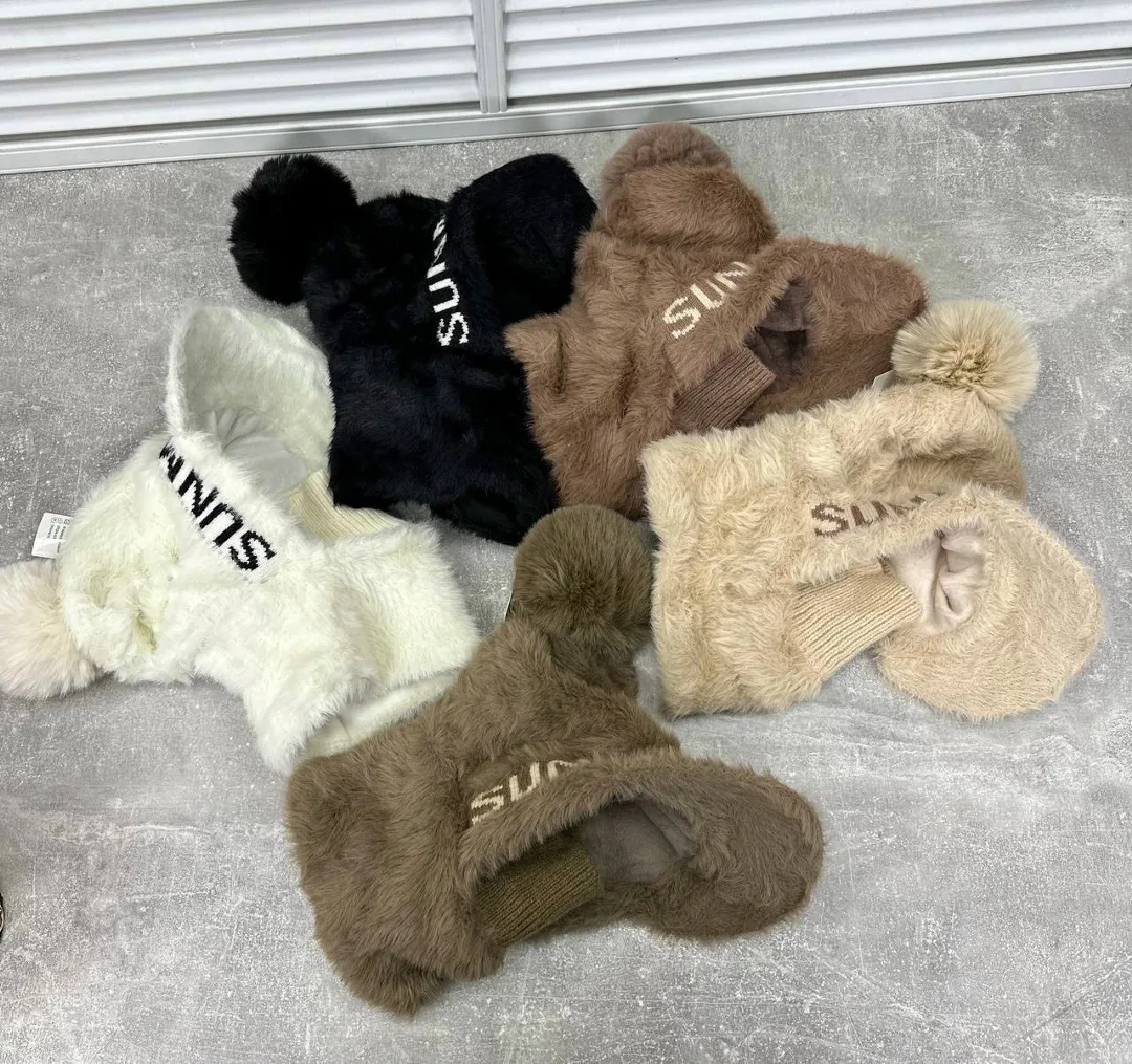 Шапка-снуд балаклава с козырьком женская — фото 9