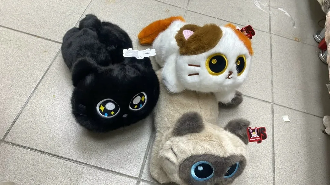 Плюшевая мягкая игрушка лежачий кошка — фото 4