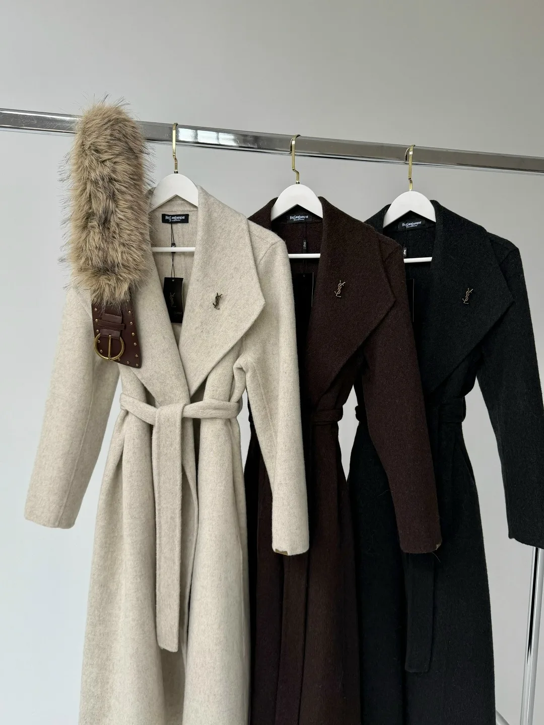 Пальто оверсайз Yves Saint Laurent из кашемира и шерсти кашемир, шерсть — фото 8