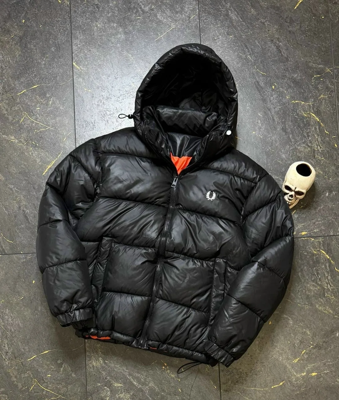 Зимняя куртка Fred Perry тепло и комфорт в холодный сезон — фото 2