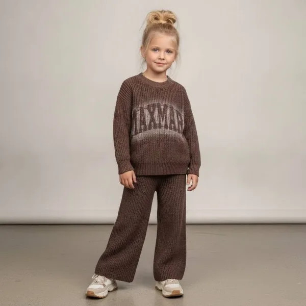 Крутой образ от Baby Club Тройка Вязаный костюм и безрукавка — фото 8
