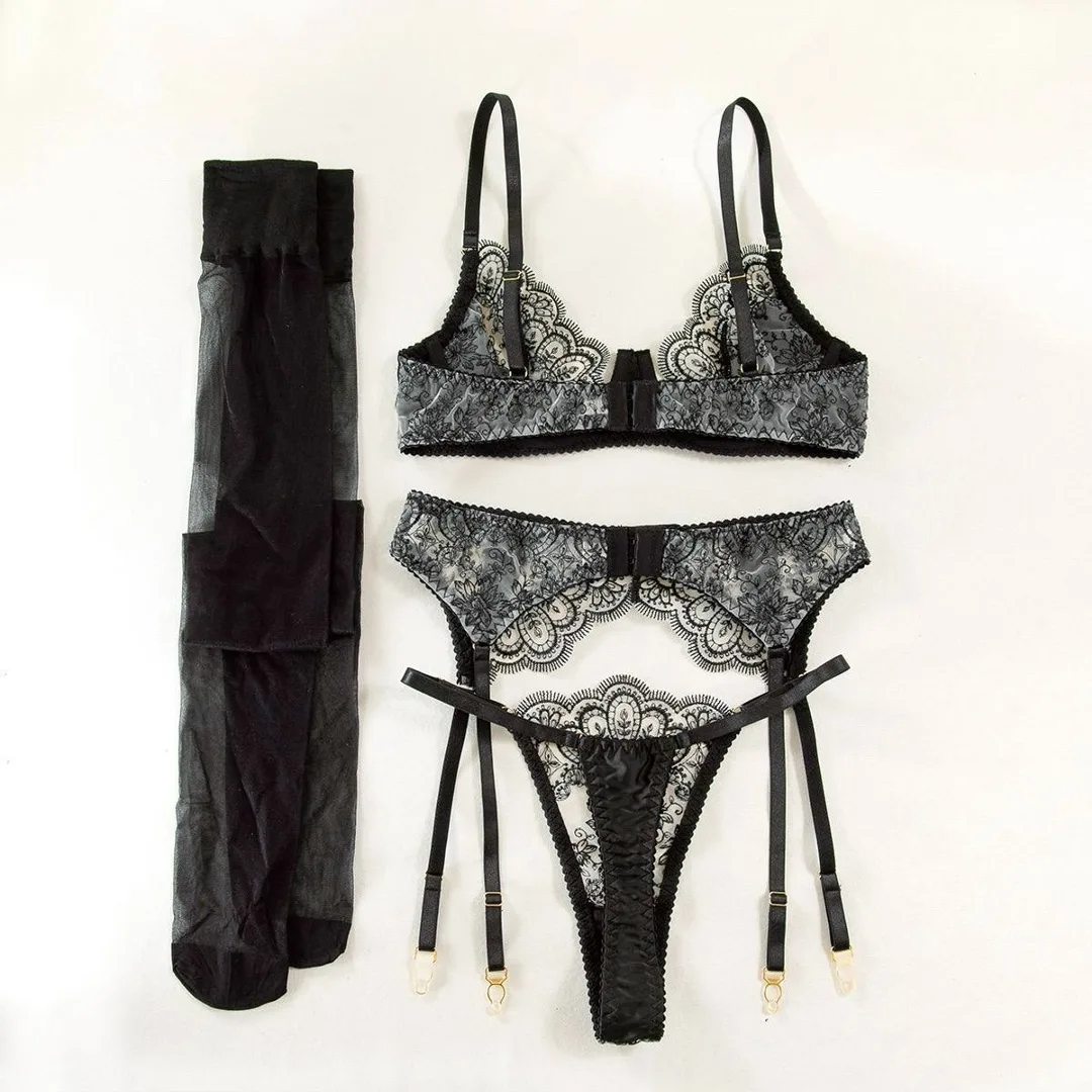 Трусики-стринги BLACK LACE — фото 8