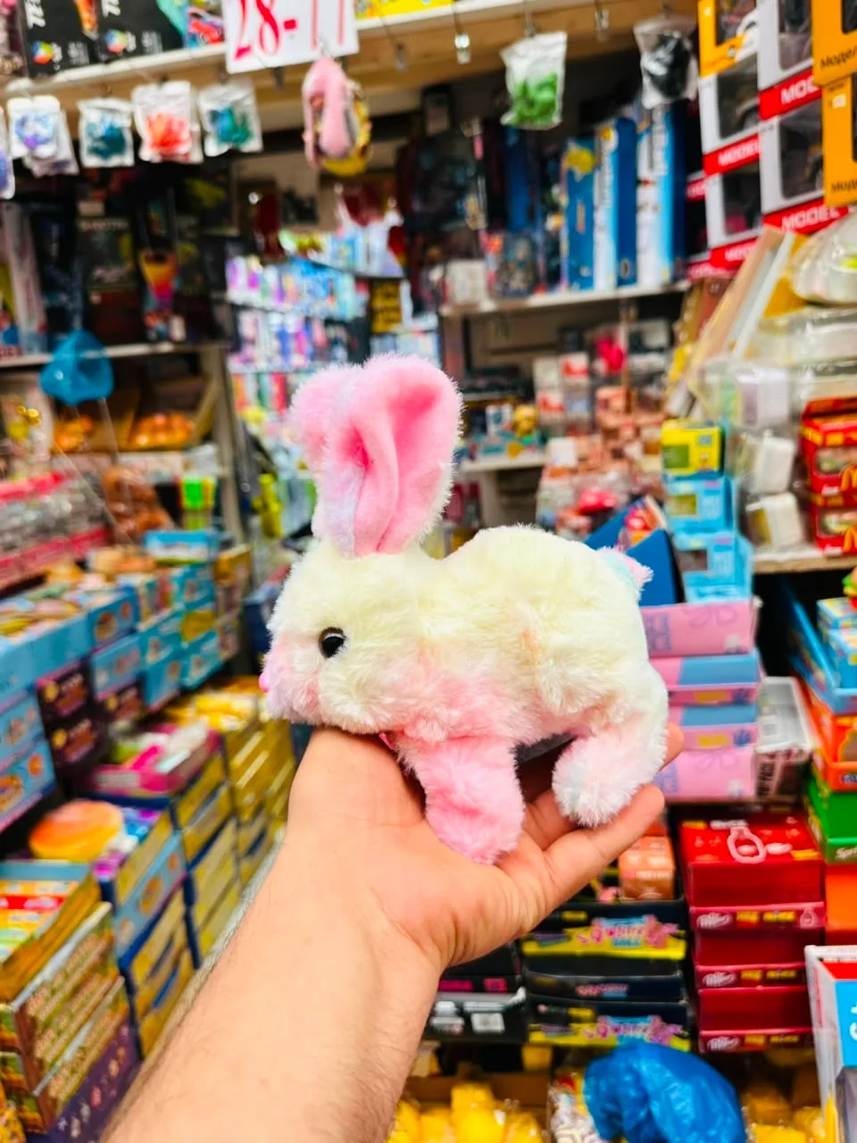 Игрушка-зайчик на батарейках с движением и звуком — фото 7