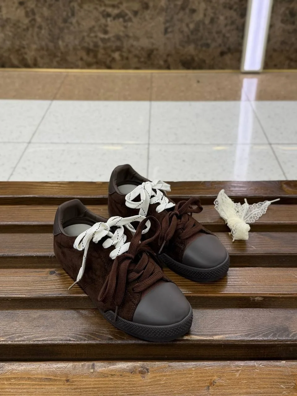 Женская кроссовки кеди в тренде — фото 3