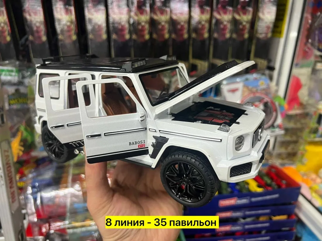 Коллекционная точная копия Мерседес Гелик — фото 6