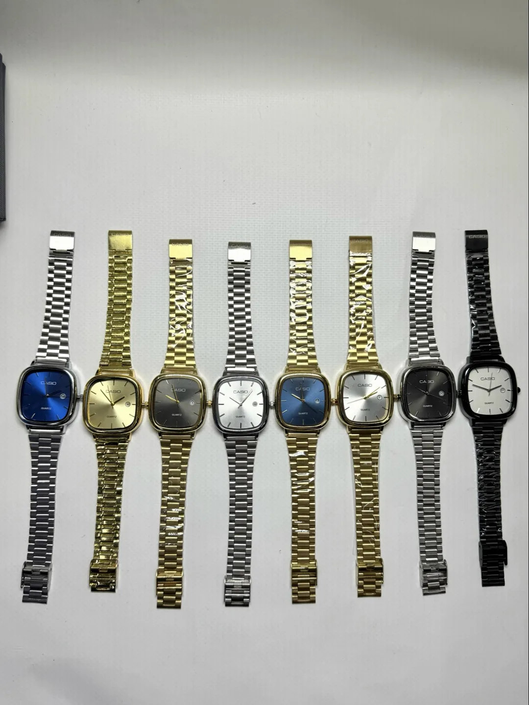Часы CASIO из металла — фото 2