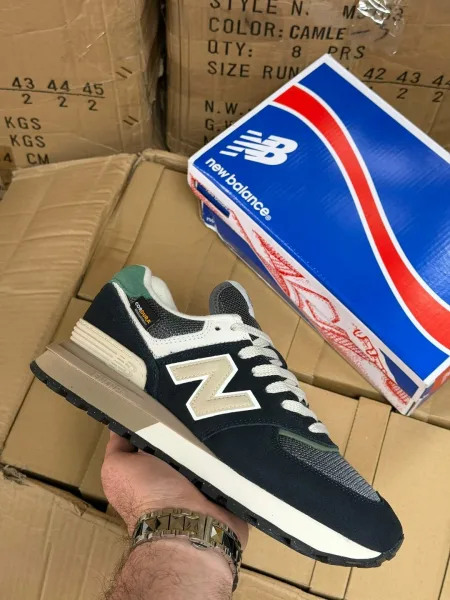 Кроссовки New Balance — фото 1
